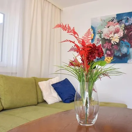 Semesterbostad Julia - Ossiacher *